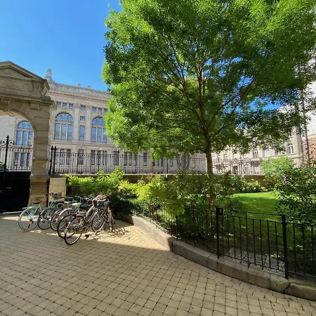 Les Lumieres De La Apartment